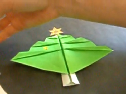 크리스마스 트리 종이접기